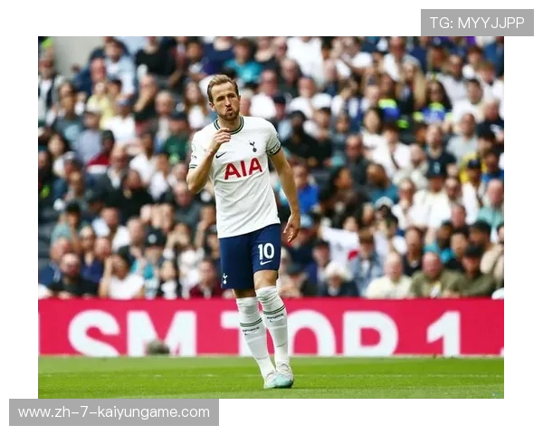 凯恩回撤创造空间,热刺中前场配合更具威胁 凯恩回撤创造空间,热刺中前场配合更具威胁